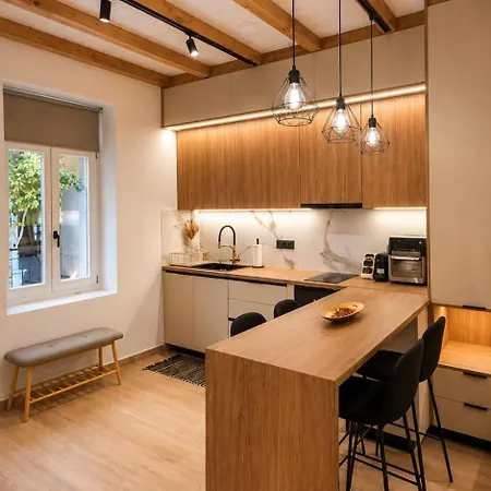 Sas Luxury Homes Apartment *