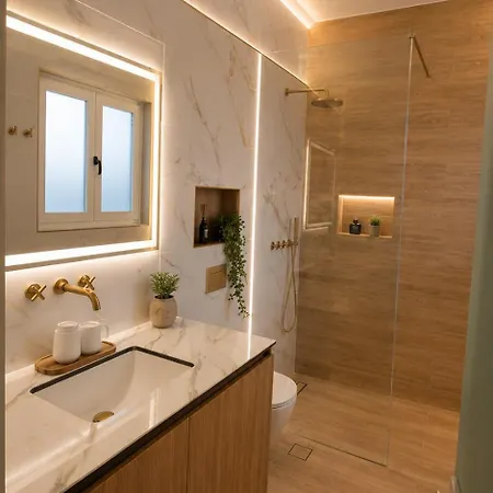 Sas Luxury Homes Apartment *